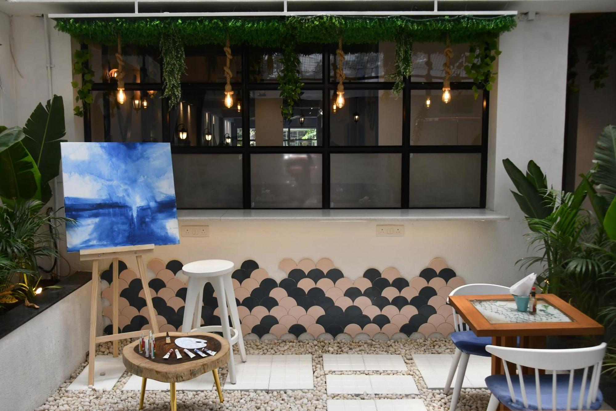 The Voyage - Cafe Hostel Cowork Pune Eksteriør bilde
