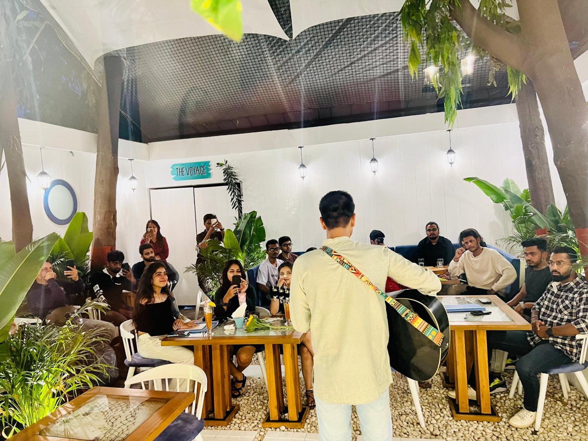 The Voyage - Cafe Hostel Cowork Pune Eksteriør bilde