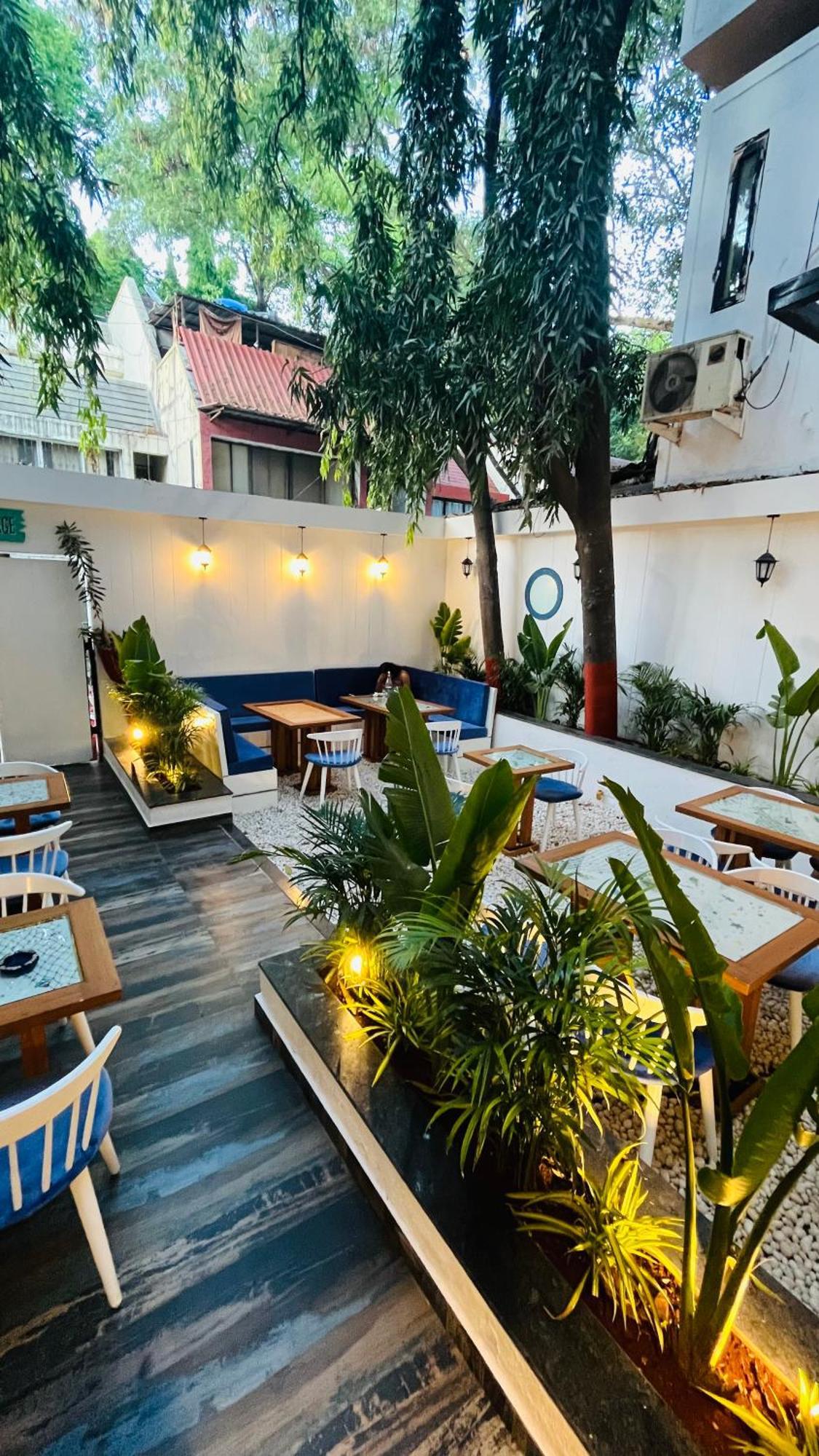 The Voyage - Cafe Hostel Cowork Pune Eksteriør bilde